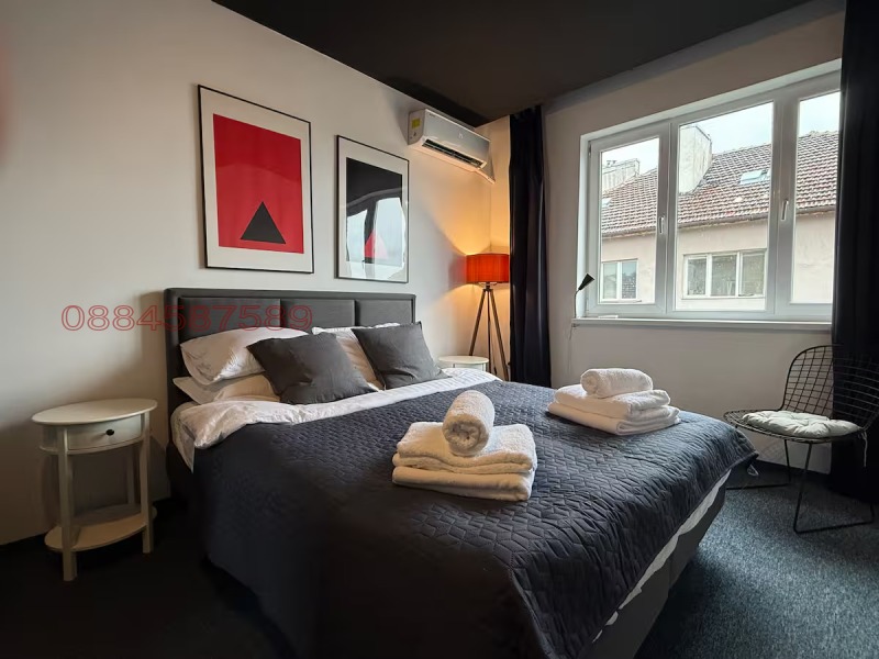 Дава под наем 3-СТАЕН, гр. София, Център, снимка 3 - Апартаменти - 52779760