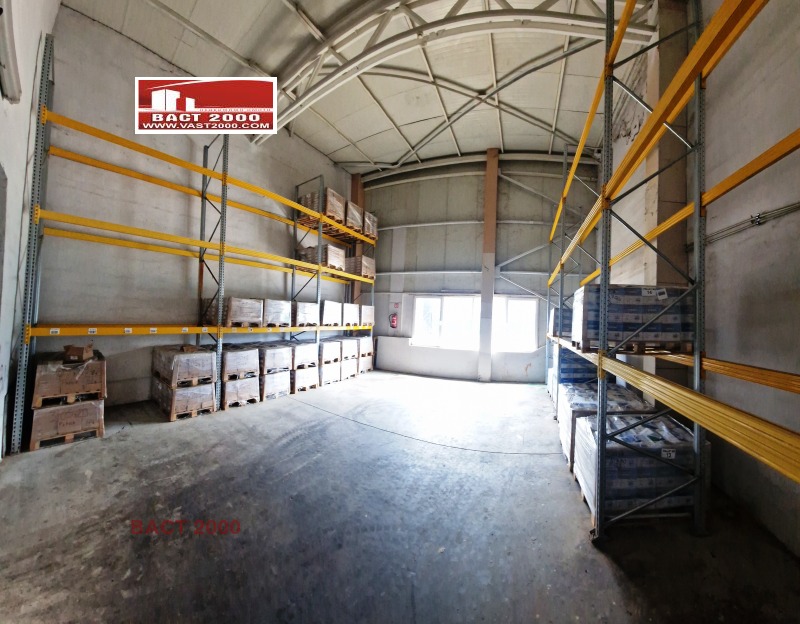 A louer  Stockage région Sofia , Novi han , 1300 m² | 65997443 - image [2]