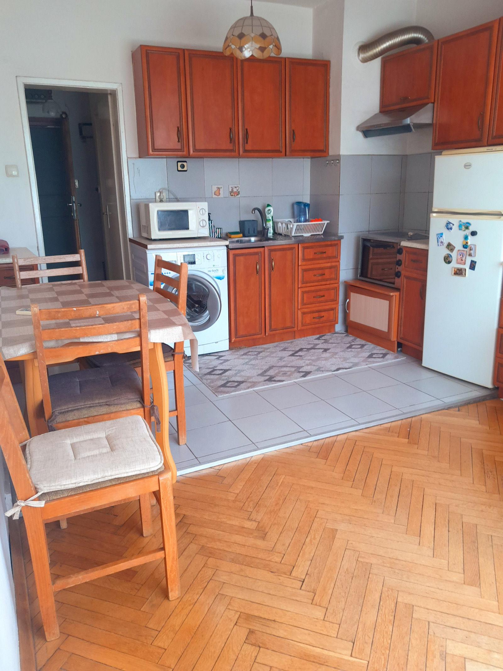 Дава под наем 2-СТАЕН, гр. София, Лозенец, снимка 3 - Апартаменти - 54389371