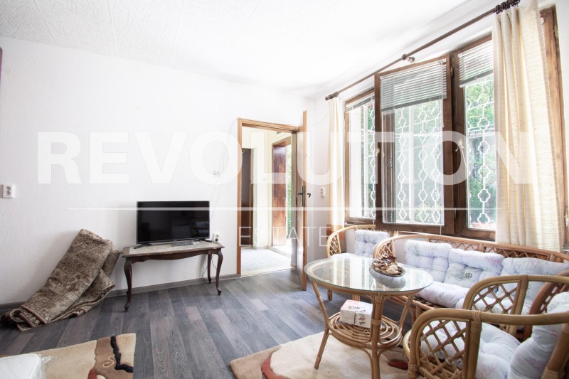 Дава под наем 1-СТАЕН, гр. София, Център, снимка 2 - Апартаменти - 52521493