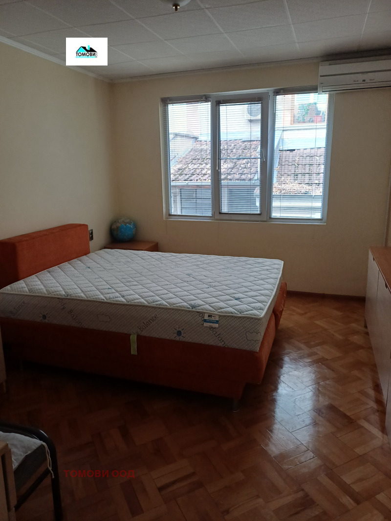 Дава под наем  2-стаен град Враца , Център , 64 кв.м | 21620519 - изображение [3]