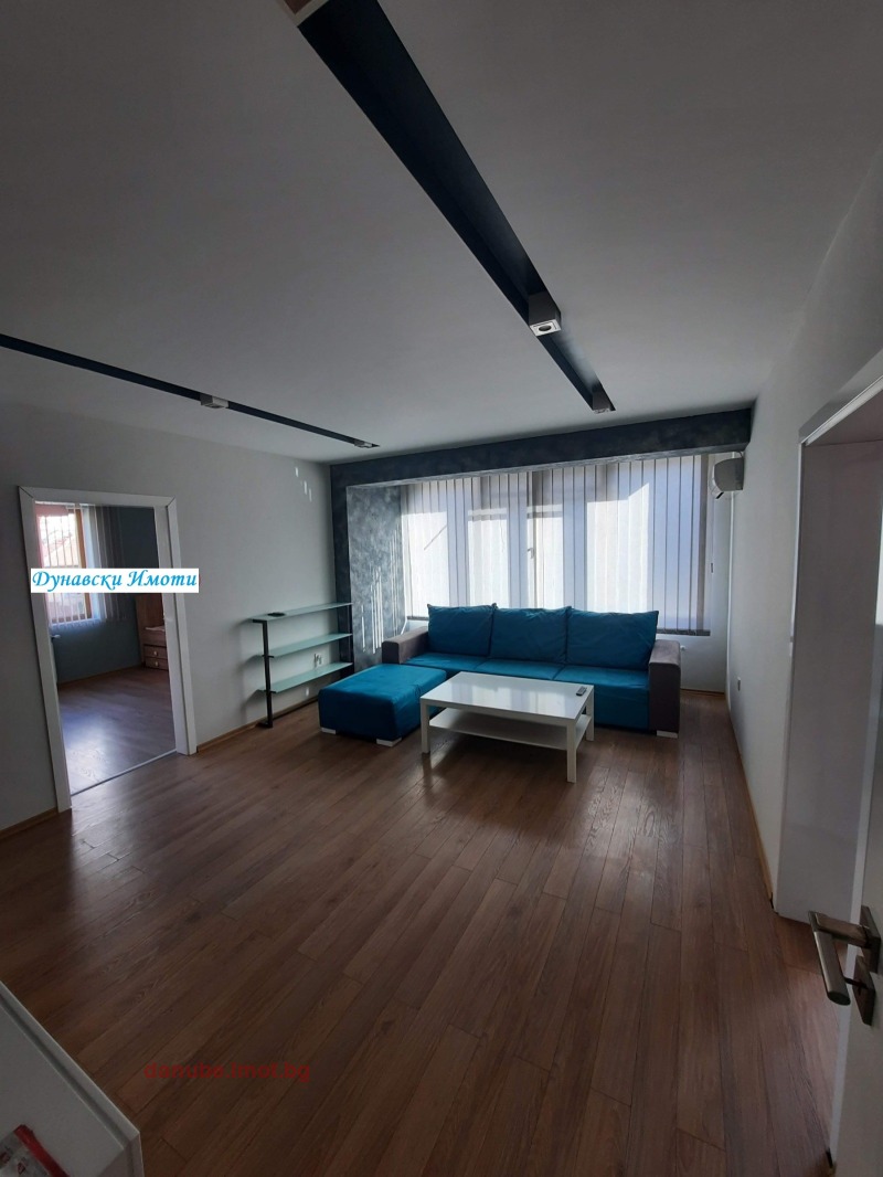 A louer  2 chambres Rouse , Chirok tsentar , 80 m² | 60771572