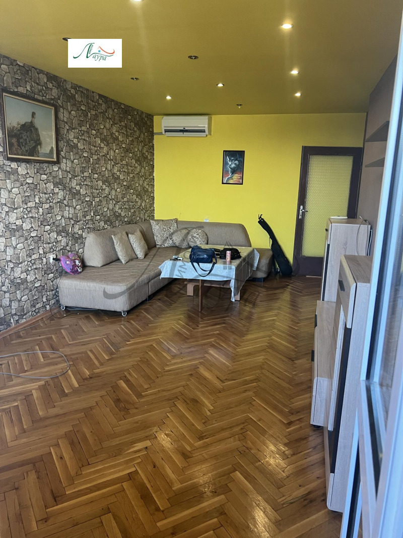 K pronájmu  2 ložnice Šumen , Bolnicata , 90 m2 | 81690279