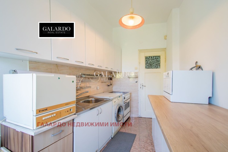 Дава под наем 3-СТАЕН, гр. София, Център, снимка 5 - Апартаменти - 53589594