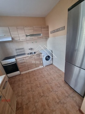 1 quarto Kolio Gantchev, Stara Zagora 9