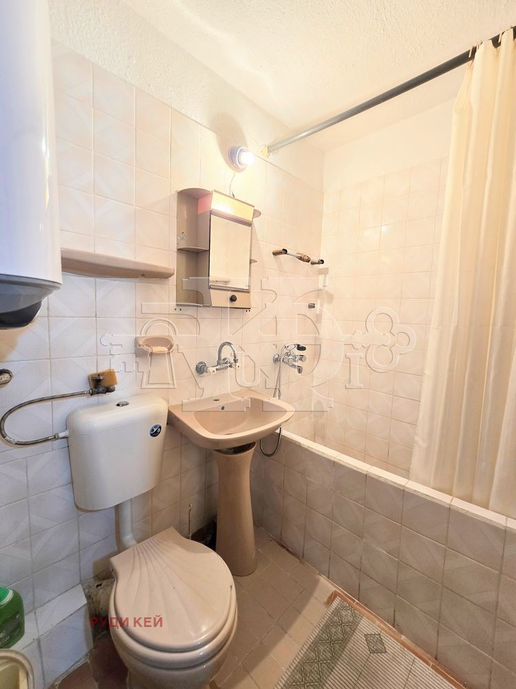 Zu vermieten  2 Schlafzimmer Warna , Wladislaw Warnentschik 2 , 64 qm | 64195798 - Bild [14]