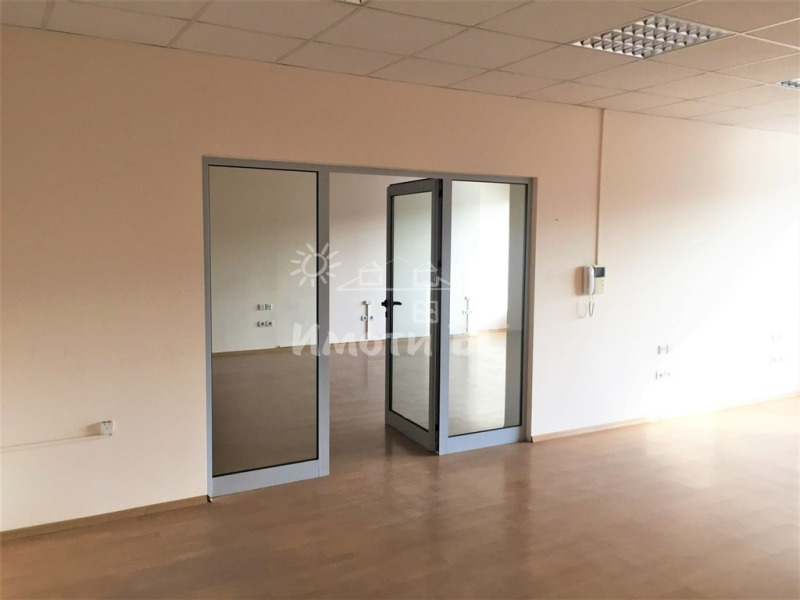 De inchiriat  Birou Sofia , Dianabad , 208 mp | 23623997 - imagine [2]