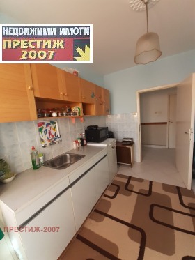 Двустайни апартаменти под наем в град Шумен, Боян Българанов 1 - изображение 3 