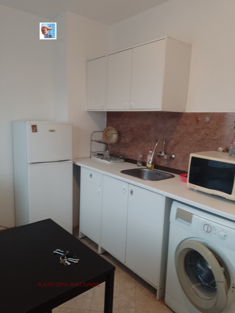 Дава под наем 1-СТАЕН, гр. София, Света Троица