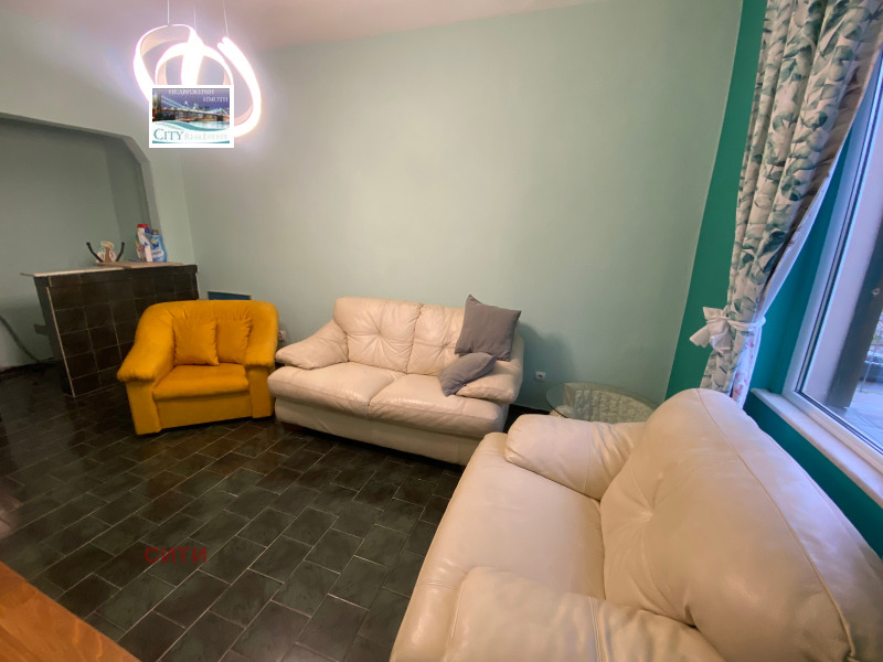 Дава под наем 2-СТАЕН, гр. Пловдив, Център, снимка 2 - Апартаменти - 52686783