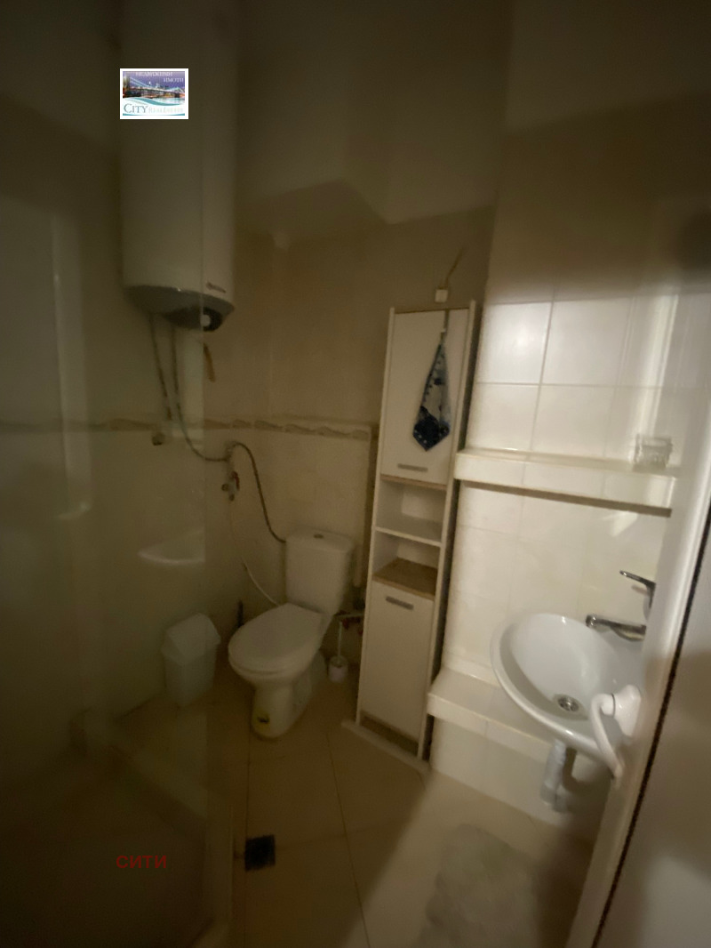 Дава под наем 2-СТАЕН, гр. Пловдив, Център, снимка 13 - Апартаменти - 52686783