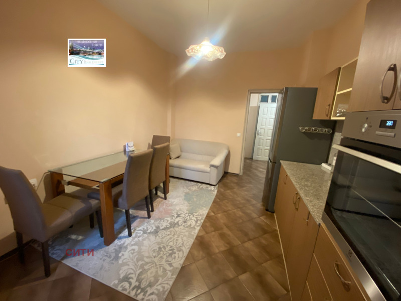 Дава под наем 2-СТАЕН, гр. Пловдив, Център, снимка 12 - Апартаменти - 52686783