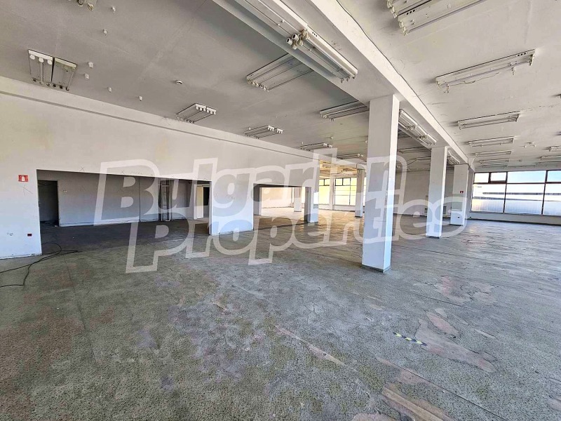 Дава под наем МАГАЗИН, гр. Костенец, област София област, снимка 11 - Магазини - 52480659