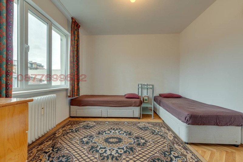 Дава под наем 3-СТАЕН, гр. София, Център, снимка 4 - Апартаменти - 53382061