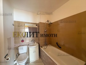 ���� ��� ���� 3-����� | Imot.bg � ����� ������ 8