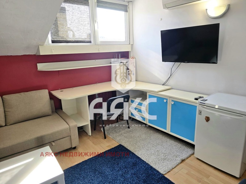 Дава под наем  1-стаен град София , Център , 30 кв.м | 65935708 - изображение [2]