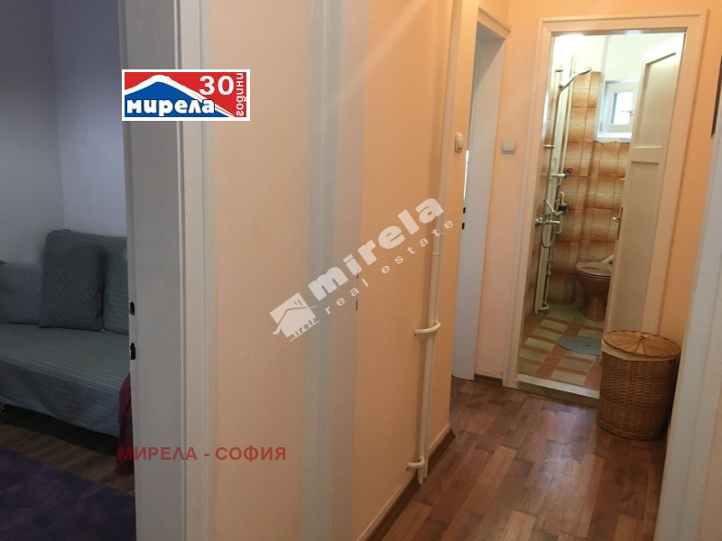 För uthyrning  1 sovrum Sofia , Centar , 50 kvm | 24523877 - bild [11]