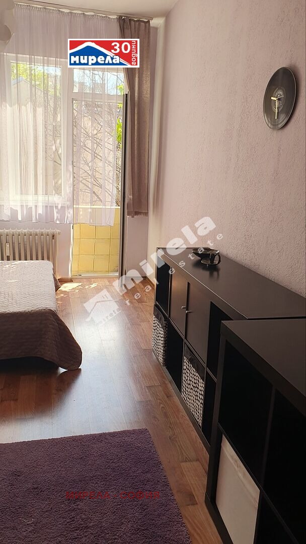 För uthyrning  1 sovrum Sofia , Centar , 50 kvm | 24523877 - bild [2]