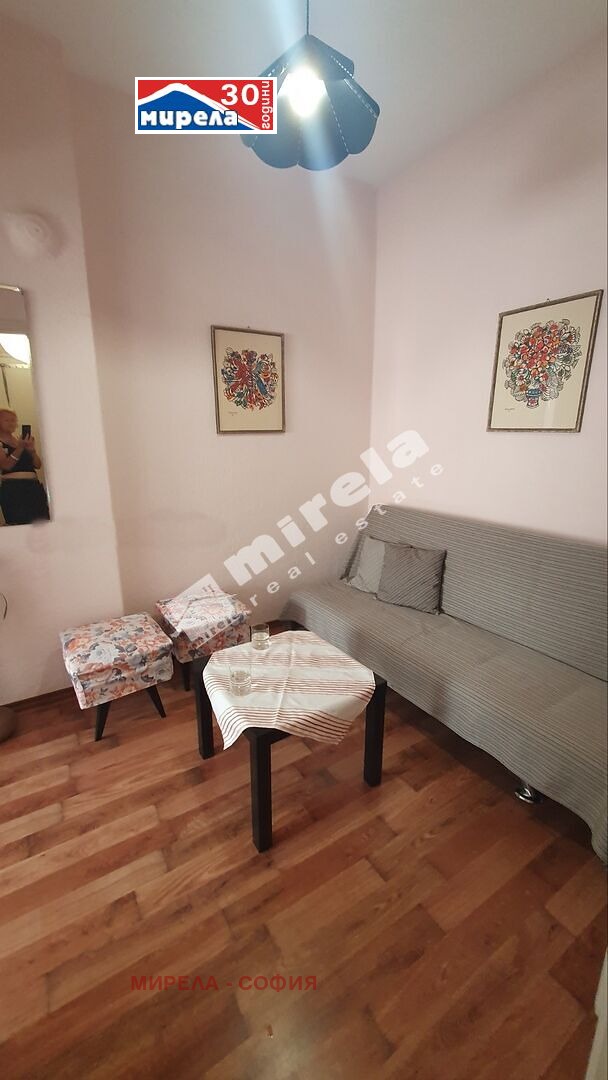 För uthyrning  1 sovrum Sofia , Centar , 50 kvm | 24523877 - bild [3]