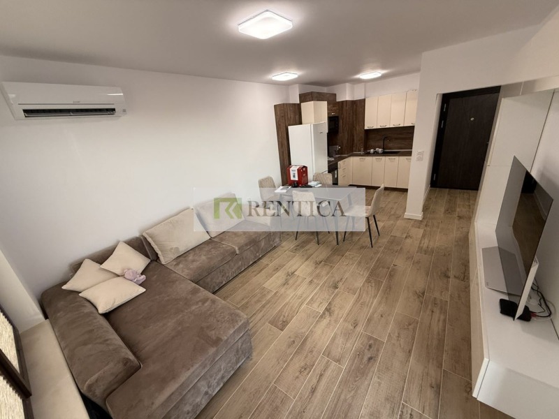 Para alugar  1 quarto Varna , Pobeda , 60 m² | 66418225