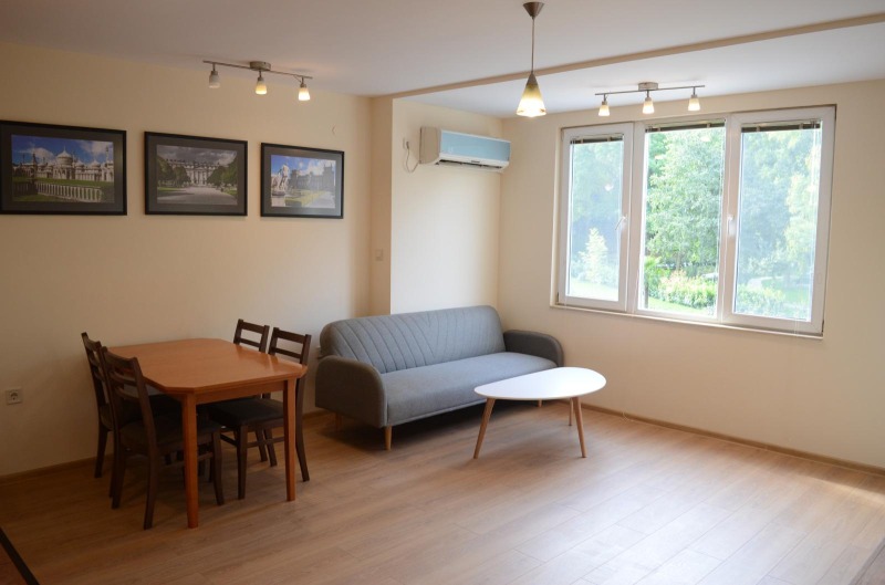 Da affittare  1 camera da letto Plovdiv , Marasha , 60 mq | 58221769