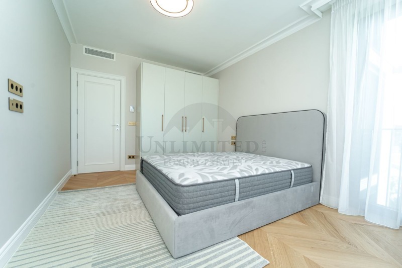 Дава под наем 4-СТАЕН, гр. София, Лозенец, снимка 14 - Апартаменти - 52748615