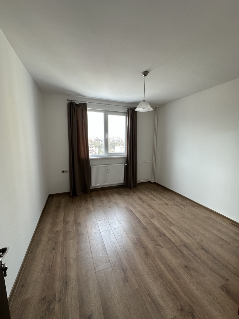 Издаје се  3 спаваће собе Софија , Слатина , 96 м2 | 93180030 - слика [4]