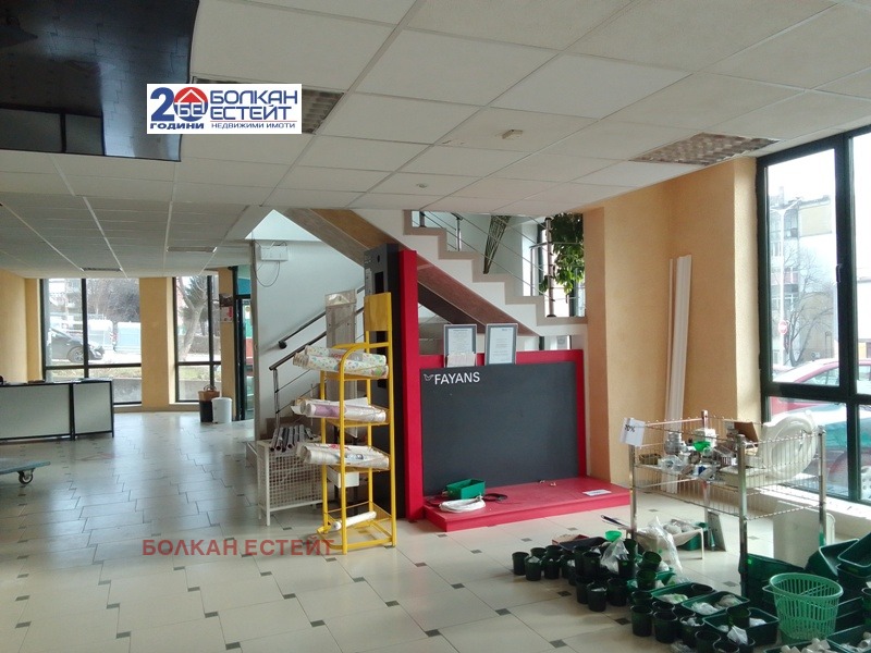 For Rent  Shop Veliko Tarnovo , Kolyu Ficheto , 300 sq.m | 11098928 - image [3]