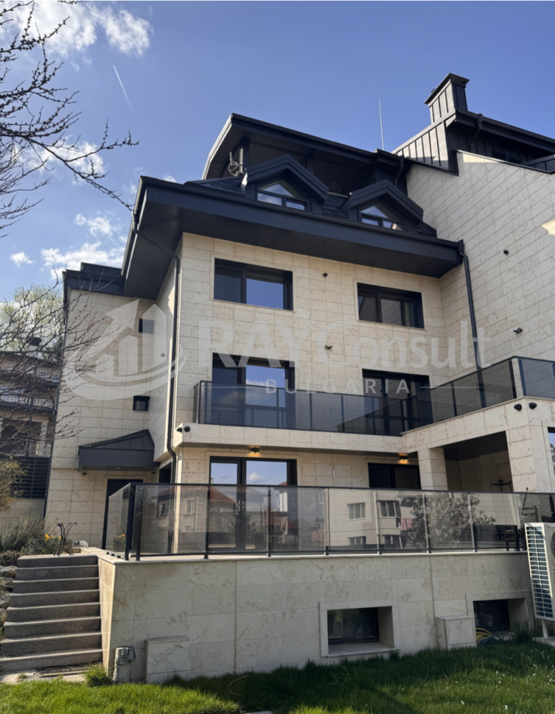 Дава под Наем КЪЩА в град София, Драгалевци - 400 кв.м / 4 999 € » 9 777.19 лв., РЕЙ КОНСУЛТ БЪЛГАРИЯ ЕООД
