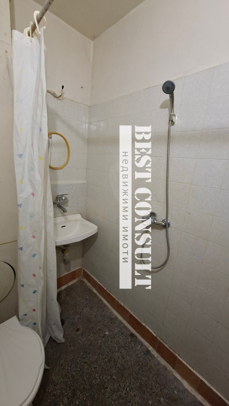 De inchiriat  Studio Ruse , Ciarodeica - Sever , 42 mp | 95206224 - imagine [8]