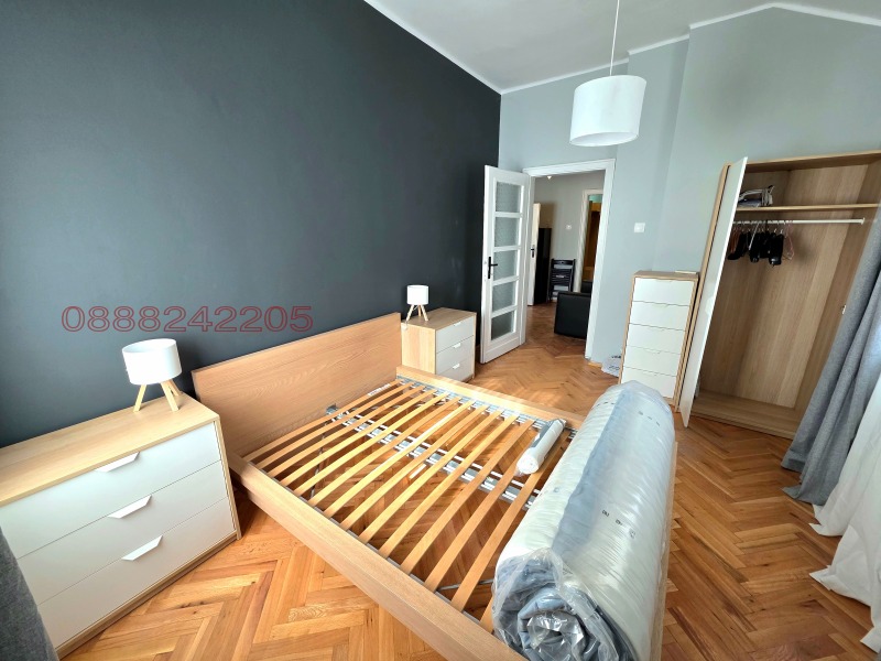 Дава под наем 2-СТАЕН, гр. София, Център, снимка 2 - Апартаменти - 53497860