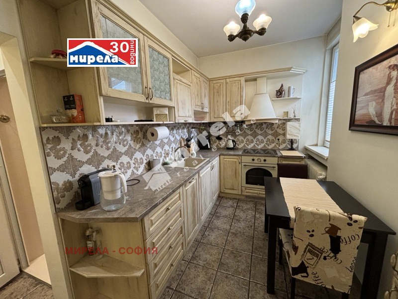 En renta  1 dormitorio Sofia , Tsentar , 80 metros cuadrados | 89829568 - imagen [5]