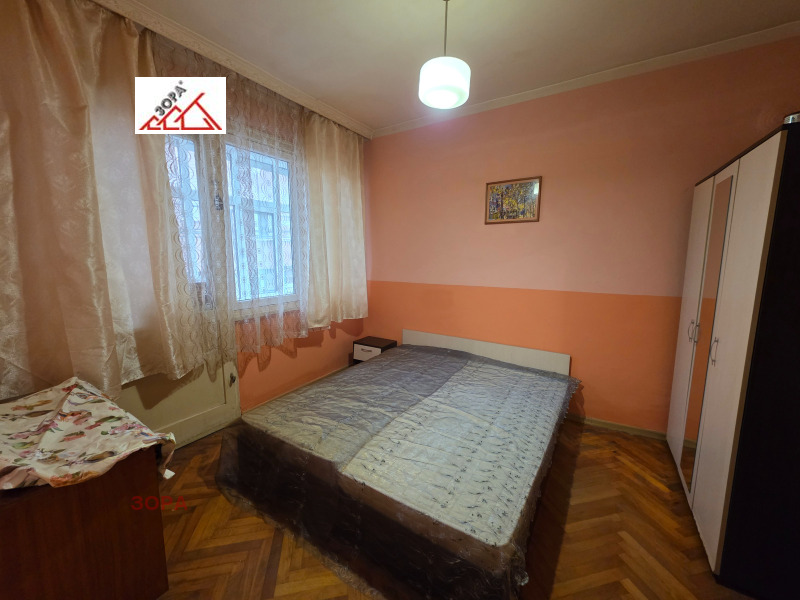 Дава под наем 2-СТАЕН, гр. Враца, Център, снимка 4 - Апартаменти - 53591286