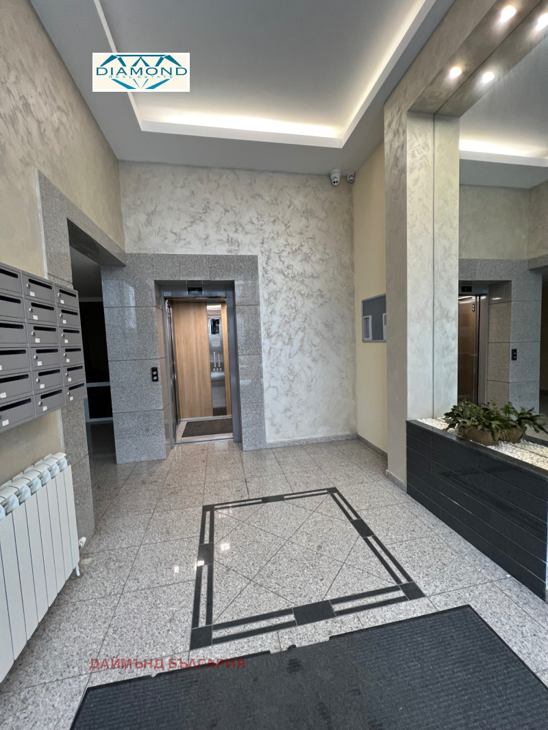 K pronájmu  1 ložnice Sofia , Mladost 1A , 80 m2 | 34303841 - obraz [17]