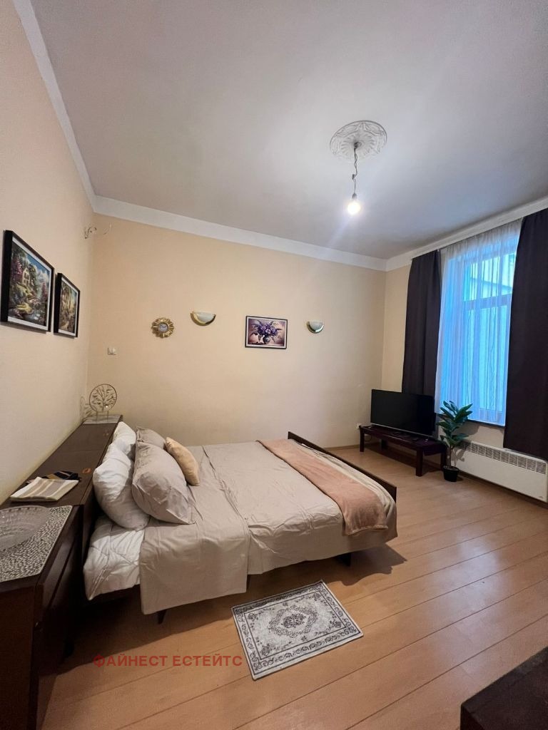 Дава под наем 3-СТАЕН, гр. София, Център, снимка 4 - Апартаменти - 55996404