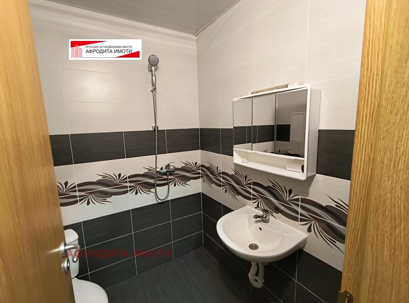 Til leje  1 soveværelse Stara Zagora , Tsentar , 45 kvm | 97992693 - billede [12]