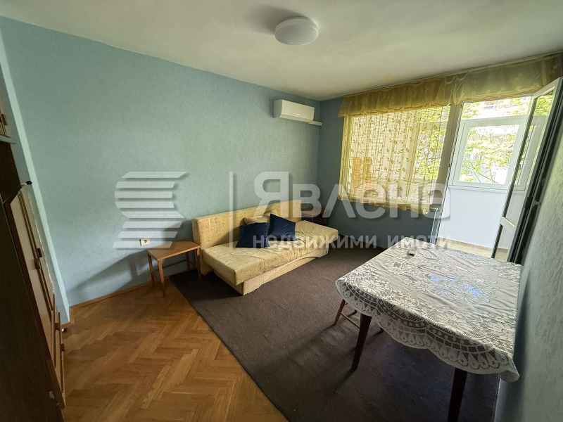 Para alugar  2 quartos Varna , Liatno kino Trakiia , 78 m² | 42752378 - imagem [2]