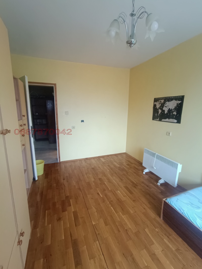 Дава под Наем 3-СТАЕН в град Шумен, Добруджански - 76 кв.м / 360 € » 704.10 лв.