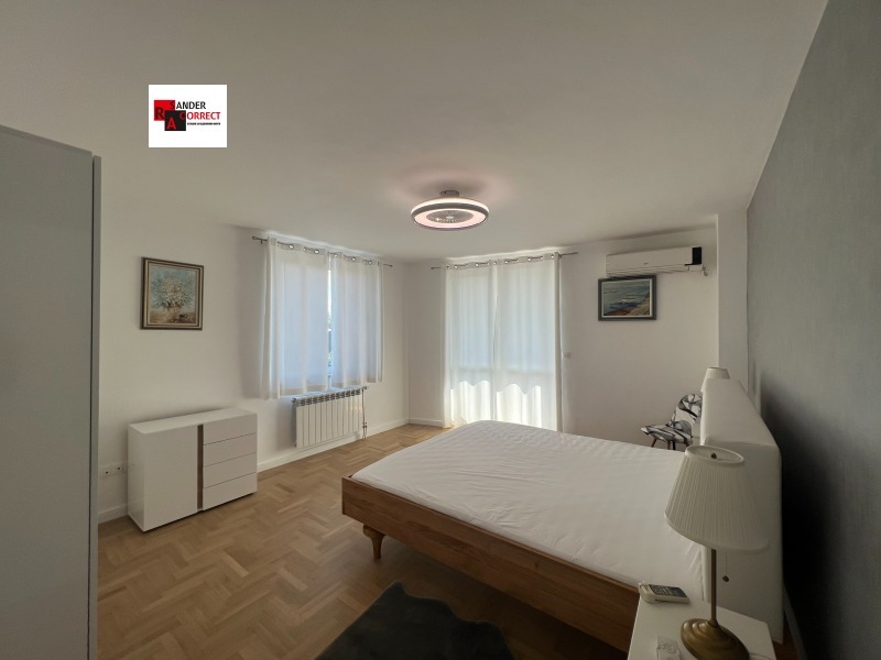 Издаје се  2 спаваће собе Софија , Борово , 140 м2 | 90981559 - слика [13]