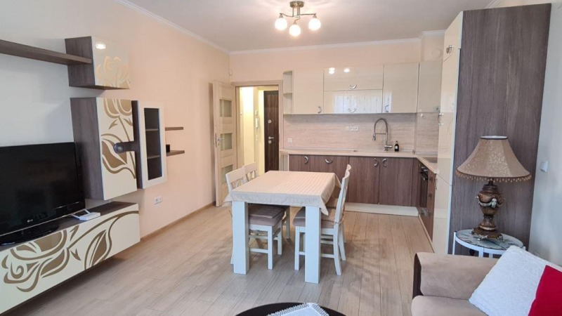 De inchiriat  1 dormitor Varna , Țveten cvartal , 60 mp | 45748722