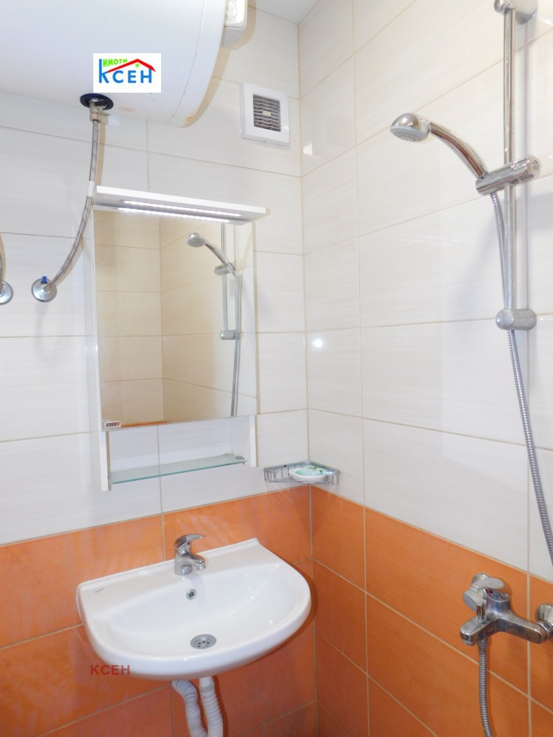 Дава под наем 2-СТАЕН, гр. Търговище, Център, снимка 6 - Апартаменти - 52359612