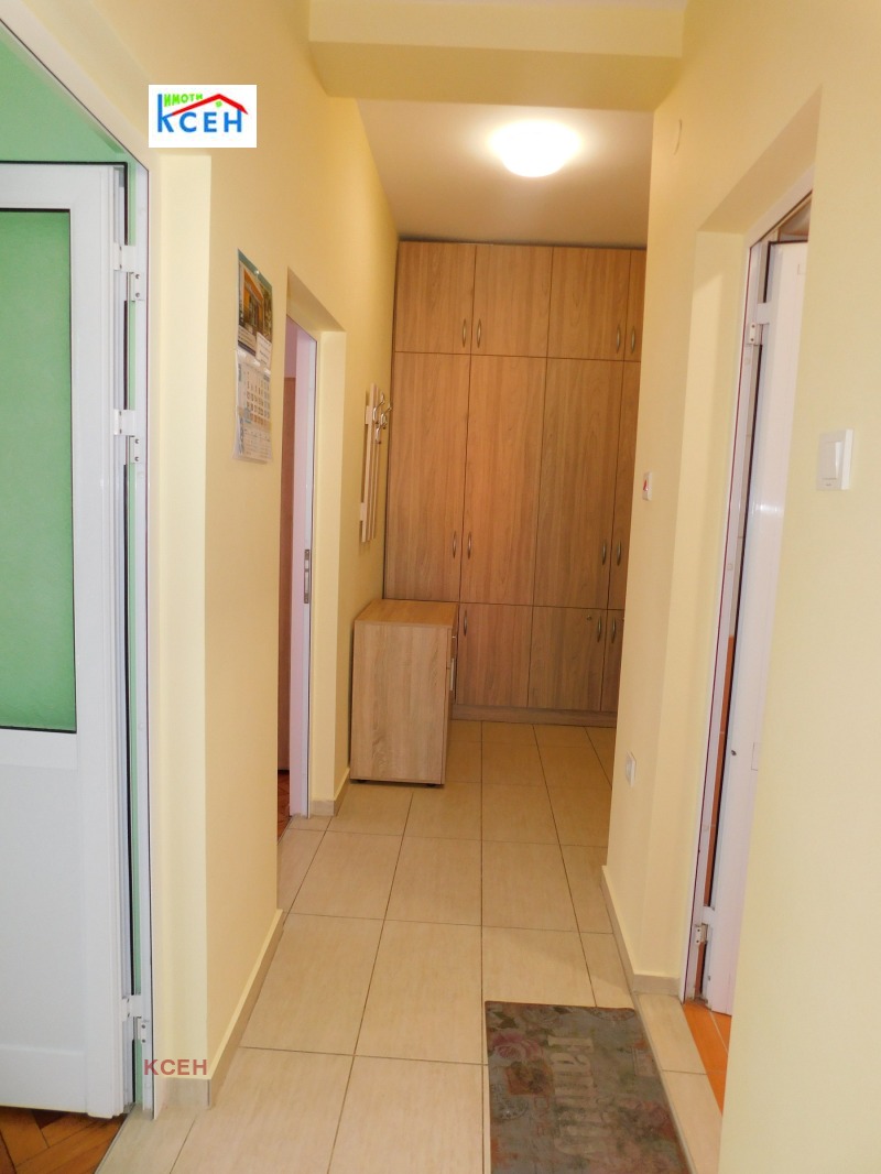 Дава под наем 2-СТАЕН, гр. Търговище, Център, снимка 13 - Апартаменти - 52359612