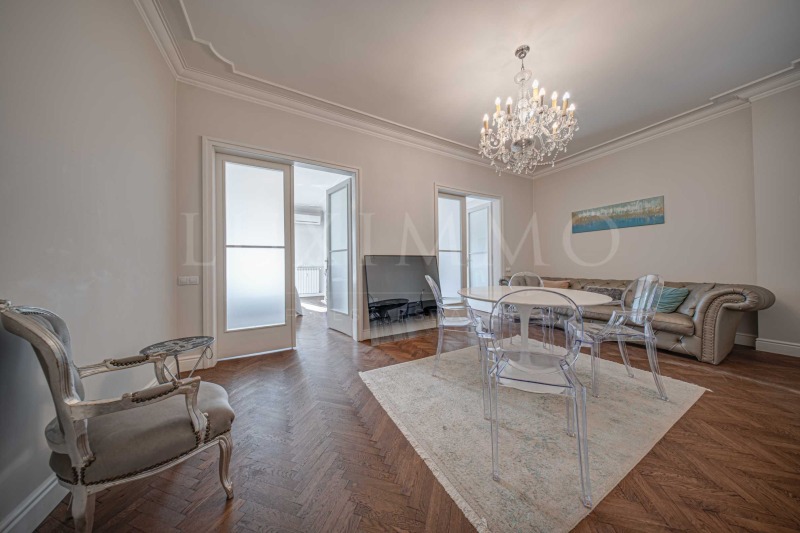 Под наем 4-СТАЕН, град София, Център • 1800 € / 3520.49 лв. • 29076497 1