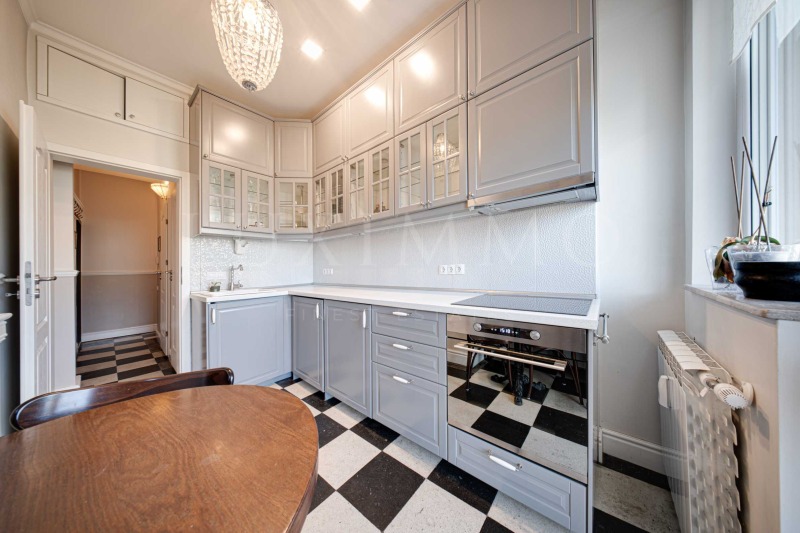Para alugar  3 quartos Sofia , Centar , 120 m² | 99043001 - imagem [16]