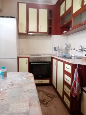 1 hálószoba Zdravec Iztok, Ruse