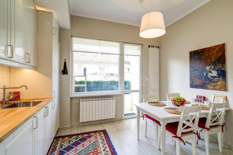 K pronájmu  1 ložnice Sofia , Doktorski pametnik , 60 m2 | 59172911 - obraz [5]