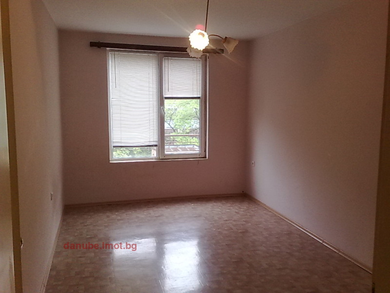 En renta  1 dormitorio Ruse , Tsentar , 67 metros cuadrados | 57563288 - imagen [6]