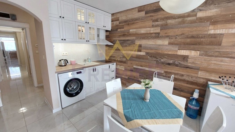 Дава под наем 3-СТАЕН, гр. Варна, Лятно кино Тракия, снимка 3 - Апартаменти - 52224000