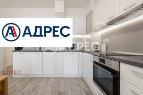 2-стаен град Варна, Гранд Мол 1