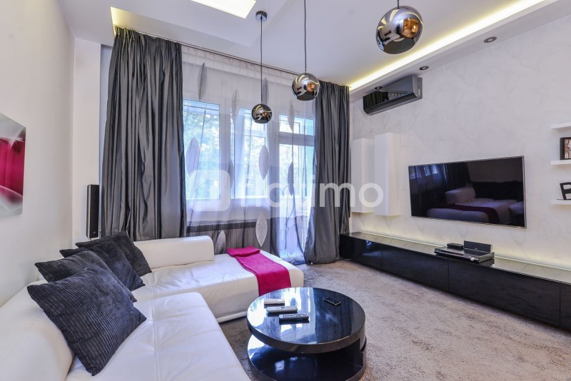 Kiralık  1 yatak odası Sofia , Centar , 65 metrekare | 81743974